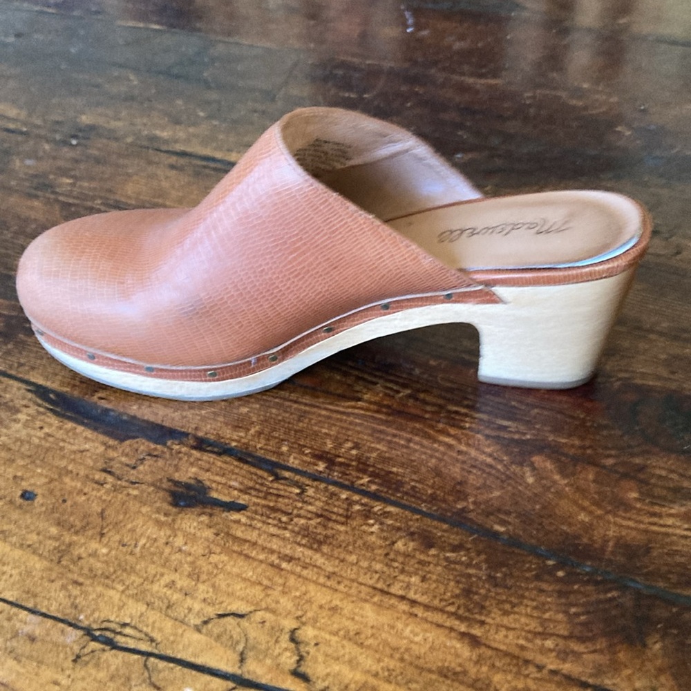 Madewell The Ayanna Clog in Lizard Embossed Leather - Picture 3 of 7